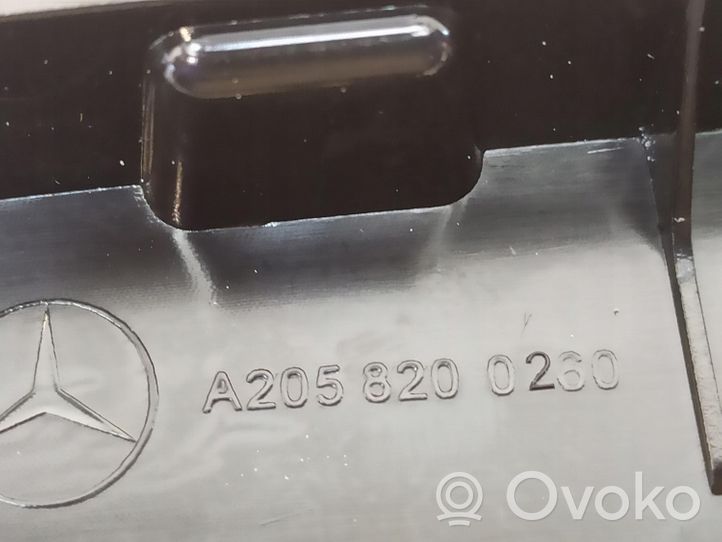 Mercedes-Benz C W205 Trzecie światło stop A2058200260