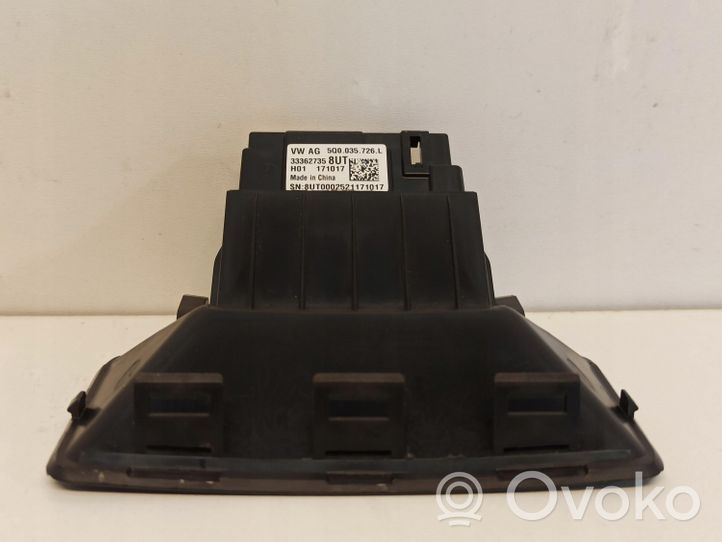 Seat Leon (5F) USB-pistokeliitin 5Q0035726L