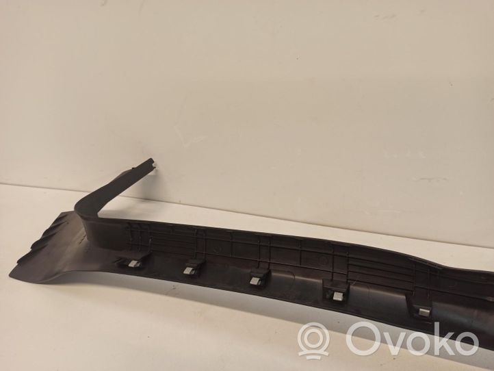 Seat Arona Отделка заднего порога кузова 6F0863483