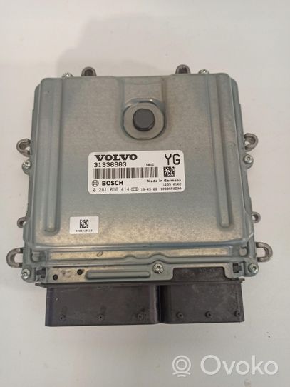 Volvo XC60 Блок управления двигателем ECU 31336983