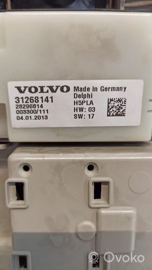 Volvo V40 Panel oświetlenia wnętrza kabiny 31268141