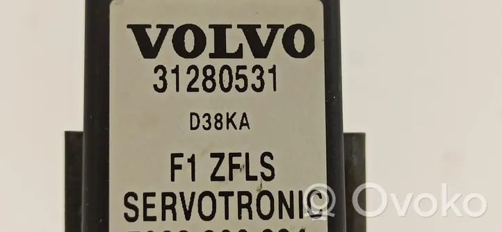 Volvo XC70 Kita rėlė 31280531