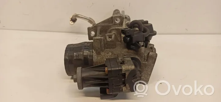 Volvo XC70 EGR valve cooler 31272702