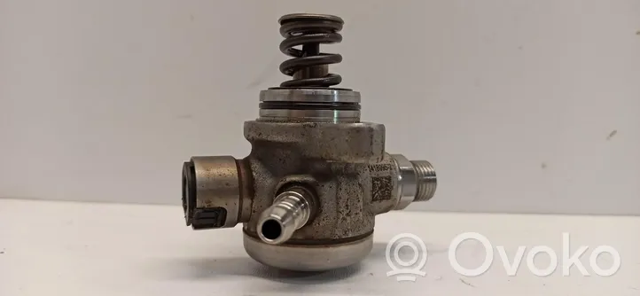 Audi A1 Pompe à carburant 04E127027M