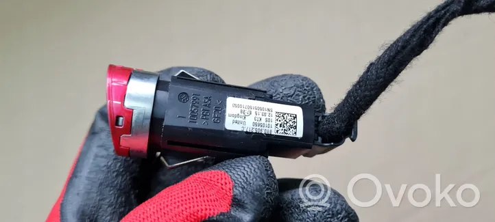 Audi A3 S3 8V Moottorin start-stop-painike/kytkin 8V0905217C