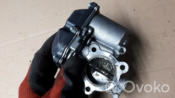 Audi A4 S4 B9 Clapet d'étranglement 04L131501B