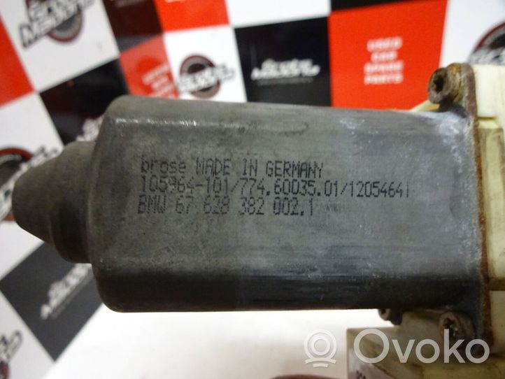 BMW 7 E65 E66 Moteur de lève-vitre de porte avant 67628382