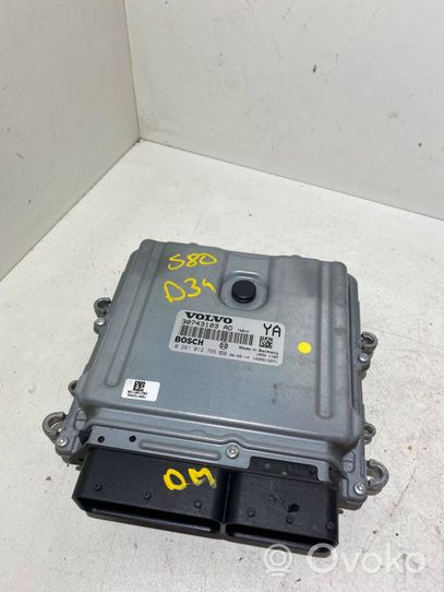 Volvo S80 Sterownik / Moduł ECU 30743103AD