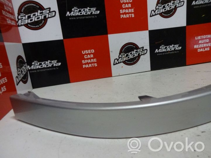 BMW 7 E65 E66 Rivestimento modanatura parafango posteriore 70122887012287