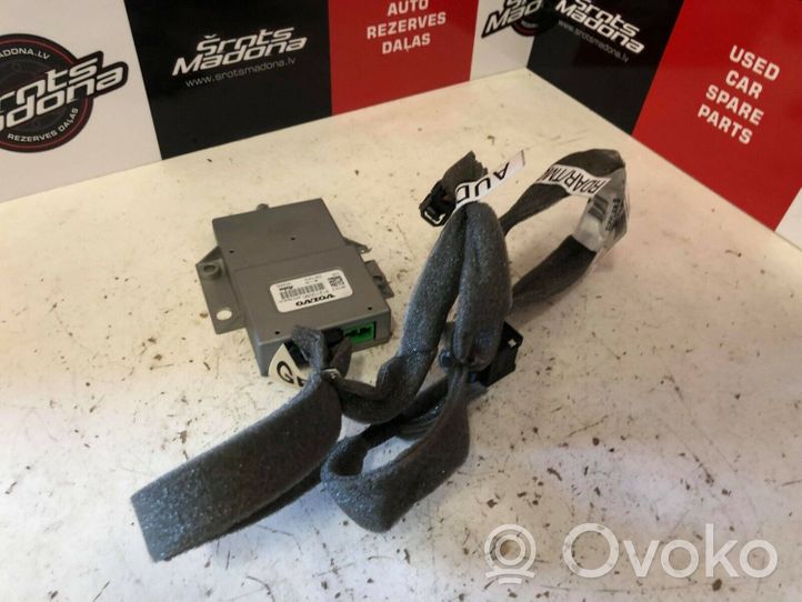 Volvo C30 Unité / module navigation GPS 31210090