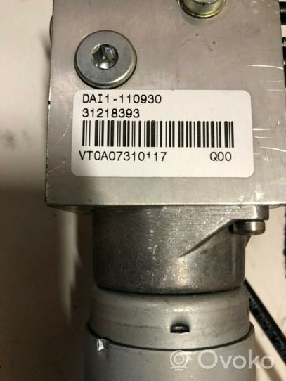 Volvo V70 Tavaratilan luukun hydrauliikkasarja 31218393