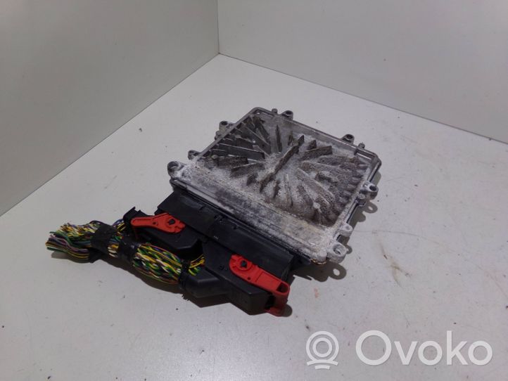 Volvo V50 Sterownik / Moduł ECU 31272463AA