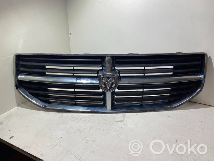 Dodge Caliber Maskownica / Grill / Atrapa górna chłodnicy OYE69TRMAB