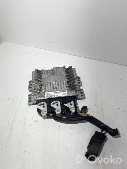 Volvo C30 Sterownik / Moduł ECU 6U7112A650KB