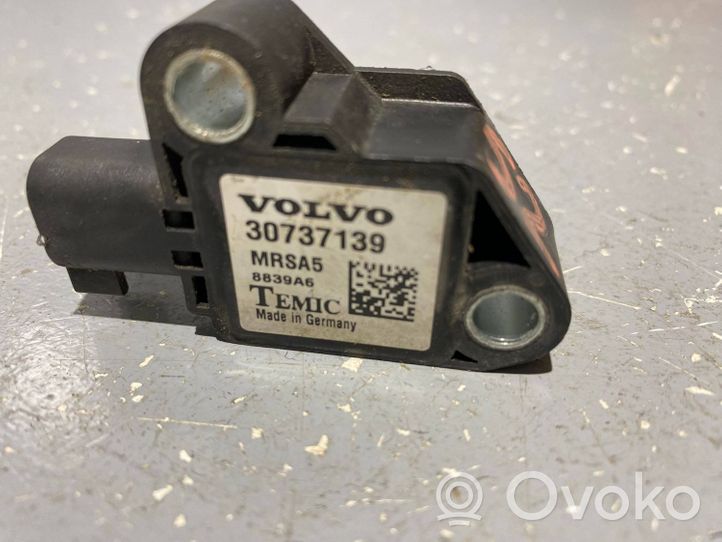 Volvo S40 Sensore d’urto/d'impatto apertura airbag 30737139