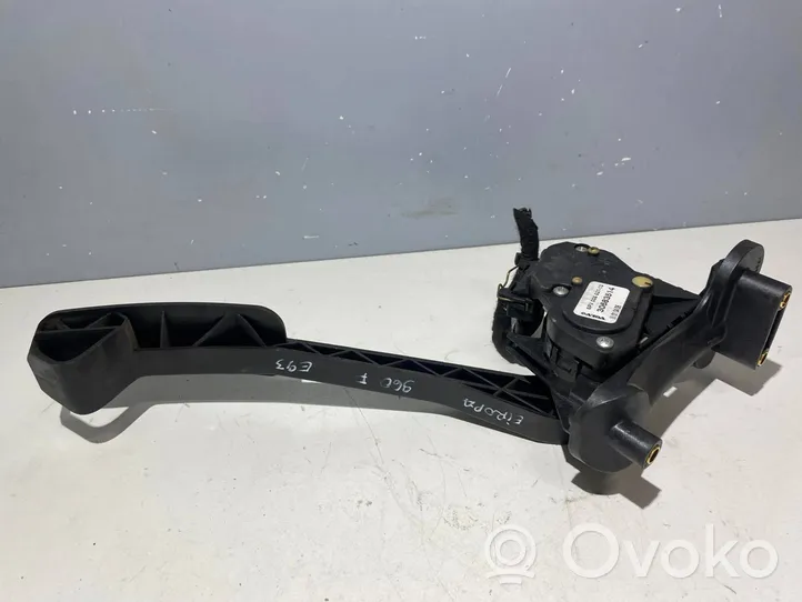 Volvo S60 Accelerator throttle pedal 30683514