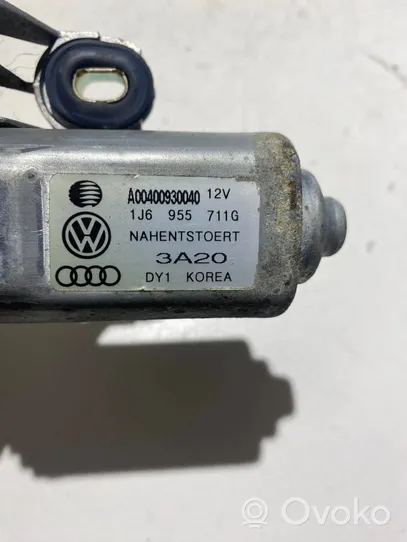 Volkswagen Golf IV Motor del limpiaparabrisas trasero 1J6955711G