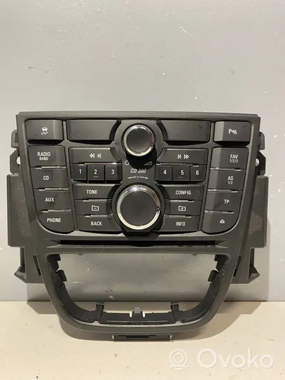 Opel Astra J Radio/CD/DVD/GPS-pääyksikkö 13360090