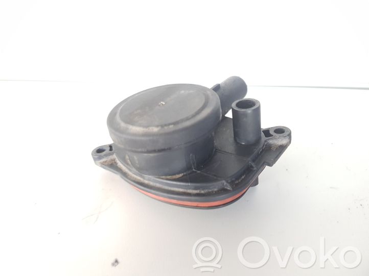 3911170896 Volvo V70 Other engine bay part, 6.00 € | RRR 