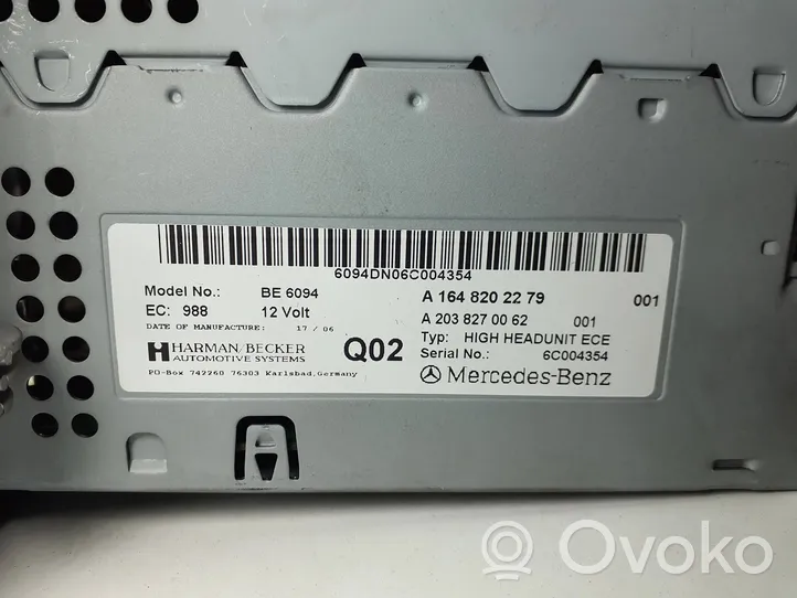 Mercedes-Benz ML W164 Unidad delantera de radio/CD/DVD/GPS A2038270062