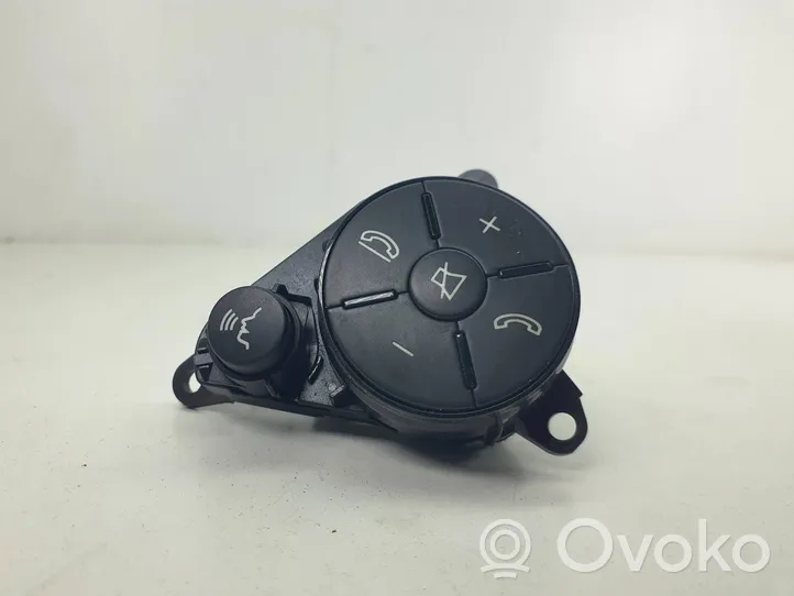 Mercedes-Benz E W212 Pulsanti/interruttori sul volante A2048210051