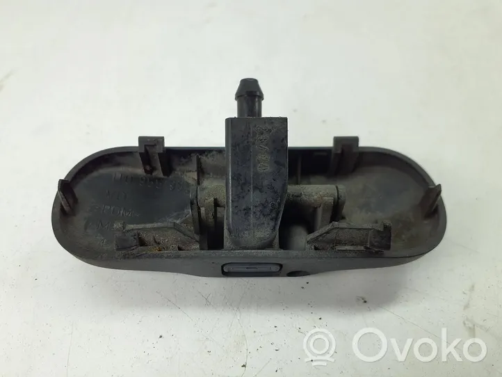 Volkswagen Golf V Ugello a spruzzo lavavetri per parabrezza 1T0955985