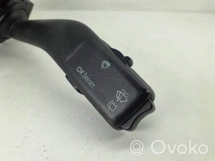 Volkswagen Golf V Wiper control stalk 1K0953519A