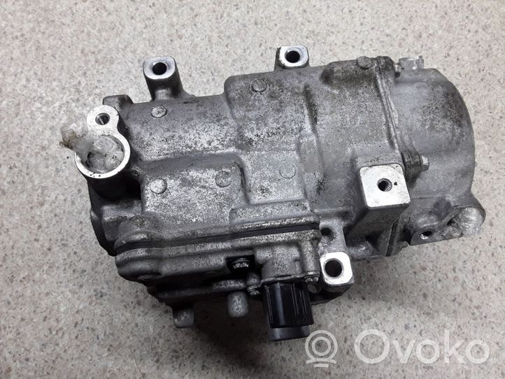 Lexus RX 450H Ilmastointilaitteen kompressorin pumppu (A/C) 0422000464