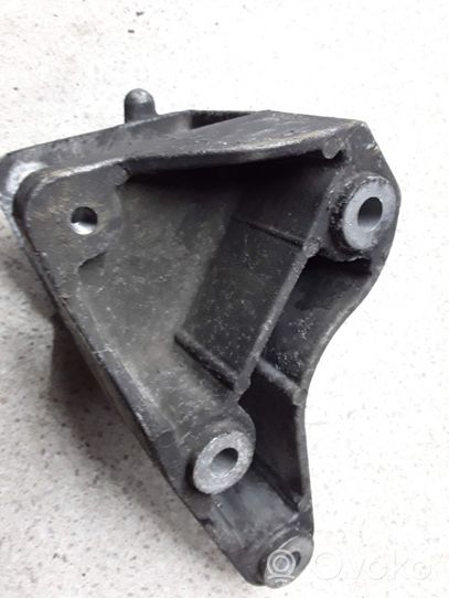 Fiat Croma Support de boîte de vitesses 51740299