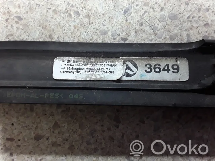 Porsche Cayenne (92A) Rivestimento modanatura del vetro della portiera anteriore 7P5837476G