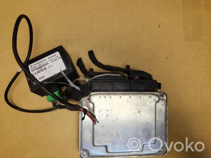 Volkswagen II LT Komputer / Sterownik ECU i komplet kluczy 074906018BK