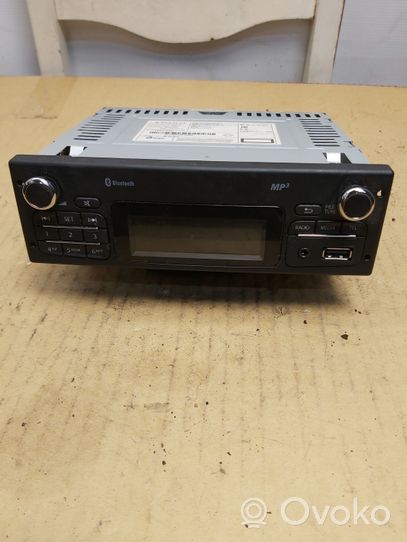 Mercedes-Benz Citan W415 Panel / Radioodtwarzacz CD/DVD/GPS 281150213R