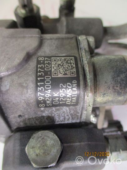 Isuzu D-Max Pompe d'injection de carburant à haute pression 8973113738