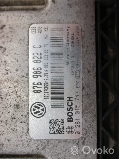 Volkswagen Crafter Variklio valdymo blokas 076906022C