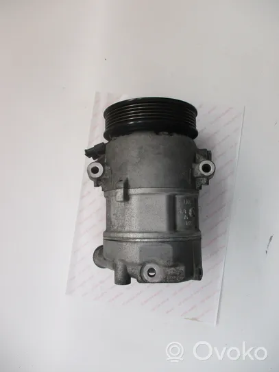 Fiat 500L Ilmastointilaitteen kompressorin pumppu (A/C) 01141154
