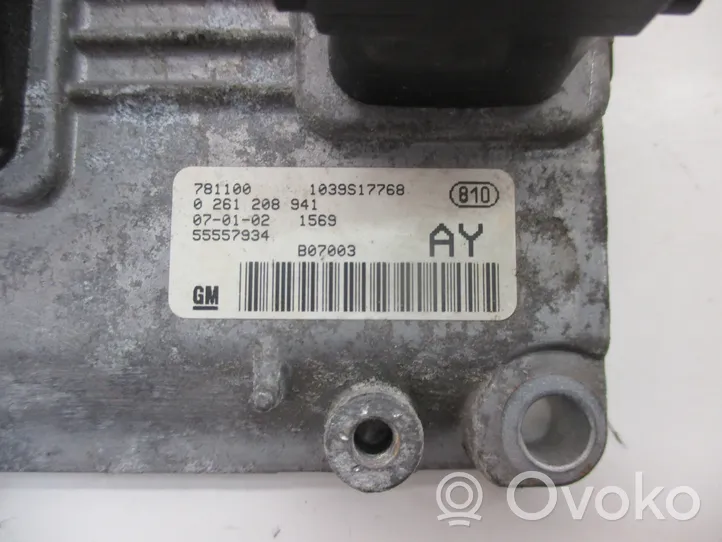 Opel Corsa D Moottorin ohjainlaite/moduuli 55557934