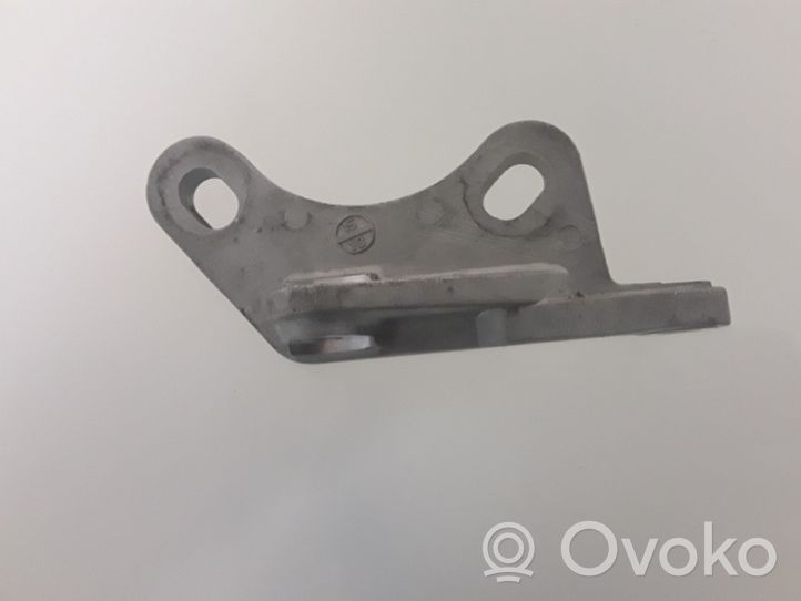 Volvo XC60 Front differential bracket 31325812