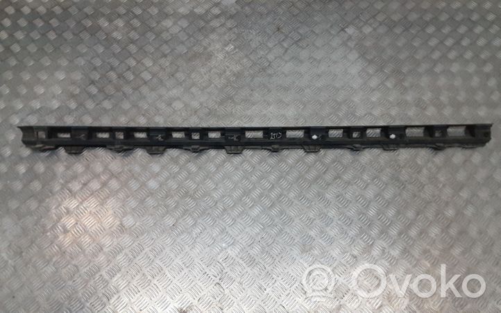 Volkswagen PASSAT B8 Support, marche-pieds 