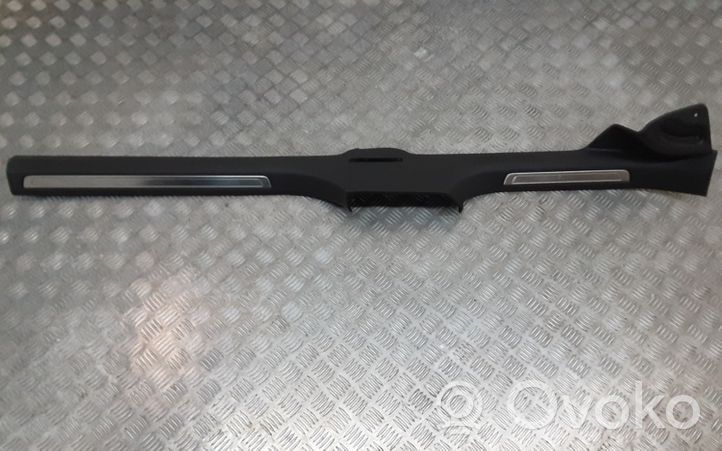 Volkswagen PASSAT B8 Rivestimento sottoporta/minigonna laterale 