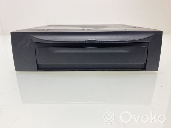 Volvo XC90 Radio/CD/DVD/GPS head unit 