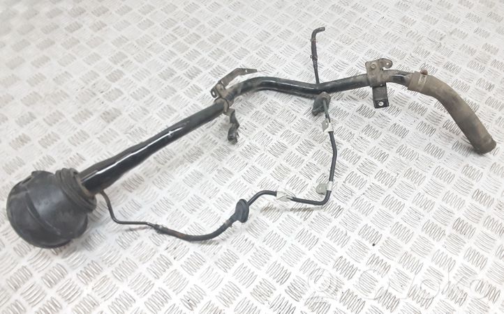 Subaru Outback Tuyau de remplissage de réservoir de carburant 51478AJ010