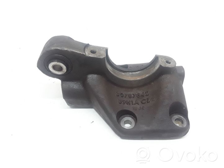 Volvo S60 Driveshaft support bearing bracket 30787842