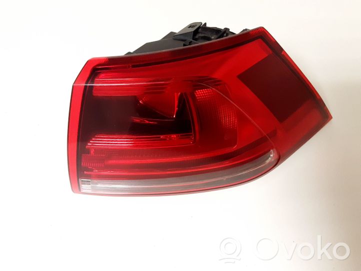 Volkswagen Golf VII Lampa tylna 2VA01197706