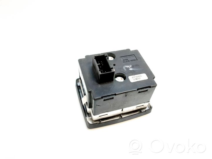 Volvo V50 Interruptor de luz 30739300