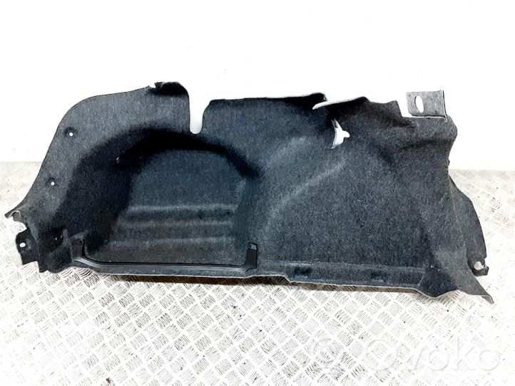 Volkswagen PASSAT B7 USA Rivestimento pannello laterale del bagagliaio/baule 561867427