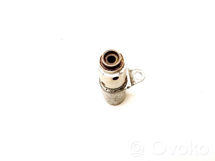 Volvo V50 Camshaft vanos timing valve 30731172