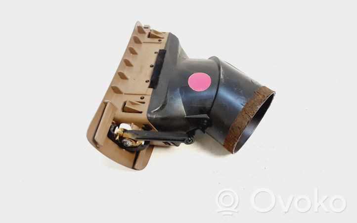 Volvo V70 Copertura griglia di ventilazione cruscotto 3409375