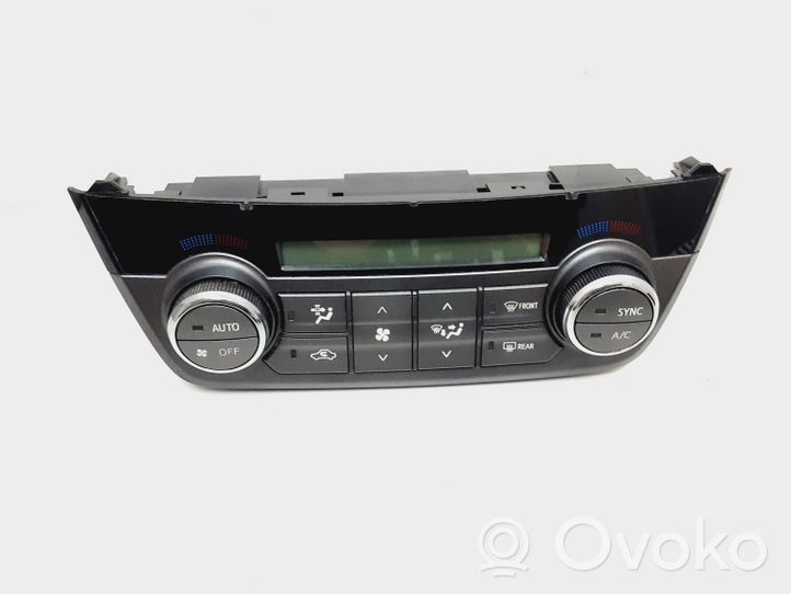 Toyota RAV 4 (XA40) Ilmastoinnin ohjainlaite 559000R030