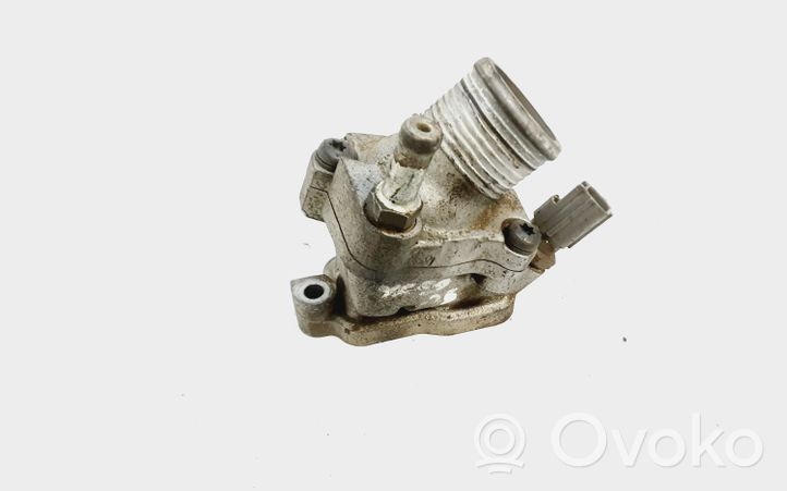 Volvo V70 Thermostat/thermostat housing 8636952