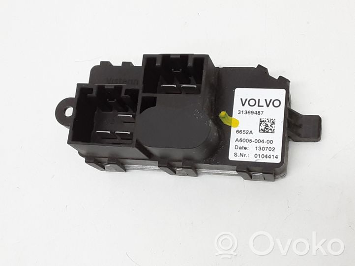 Volvo V40 Lämpöpuhaltimen moottorin vastus 31369487